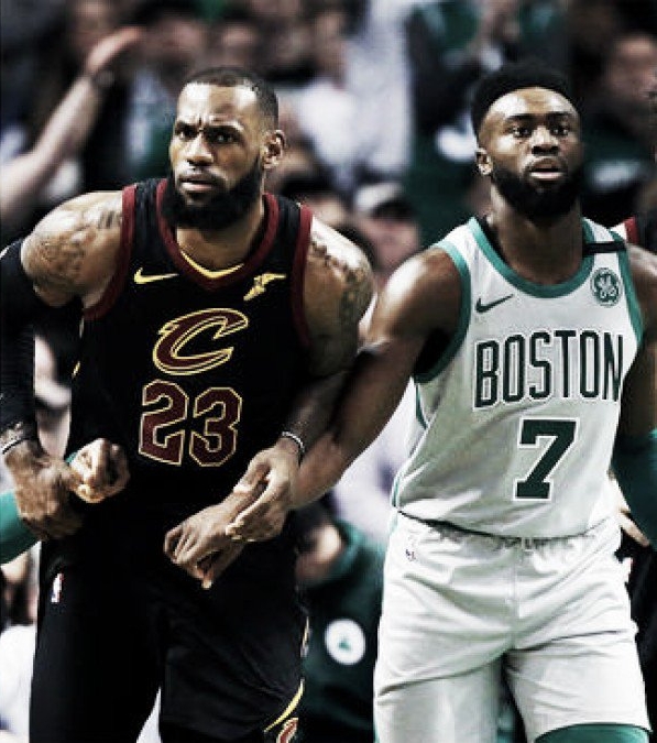 King James reigns: LeBron leads Cavs past Celtics to reach 8th