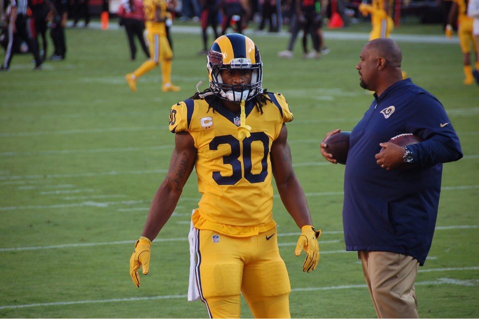 Rams Sign Todd Gurley To Record Four-Year Extension