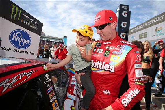 Rowdy Reigns Supreme in the Desert, as Kyle Busch Pulls off Phoenix Sweep