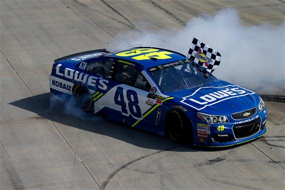 Jimmie Johnson Looks to Conquer the Monster Mile Again