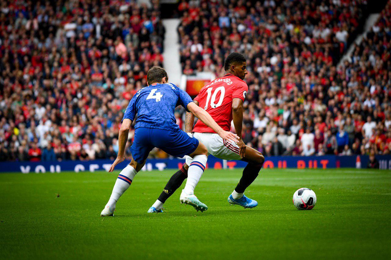 Marcus Rashford Double Helps United Thrash Chelsea