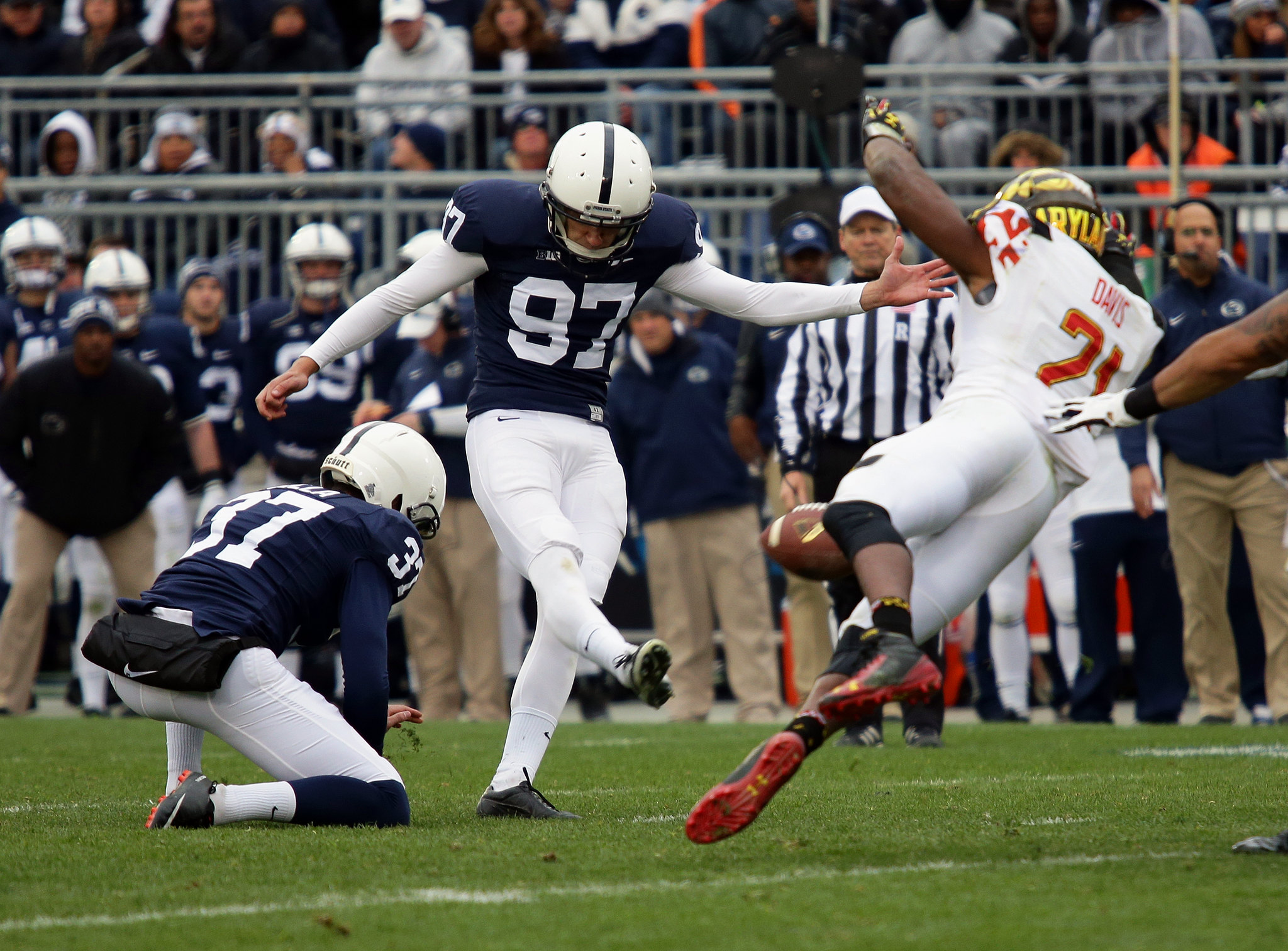 Friday Night College Football Penn State vs Maryland Preview