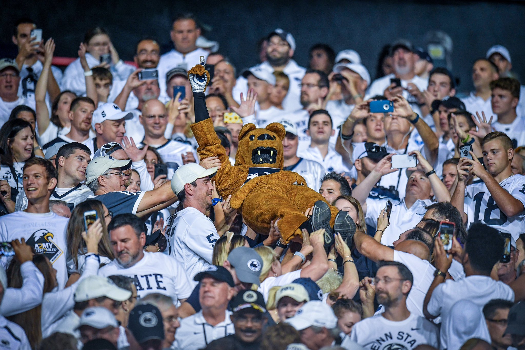 Nittany Lions Dominate In Big Ten Opener