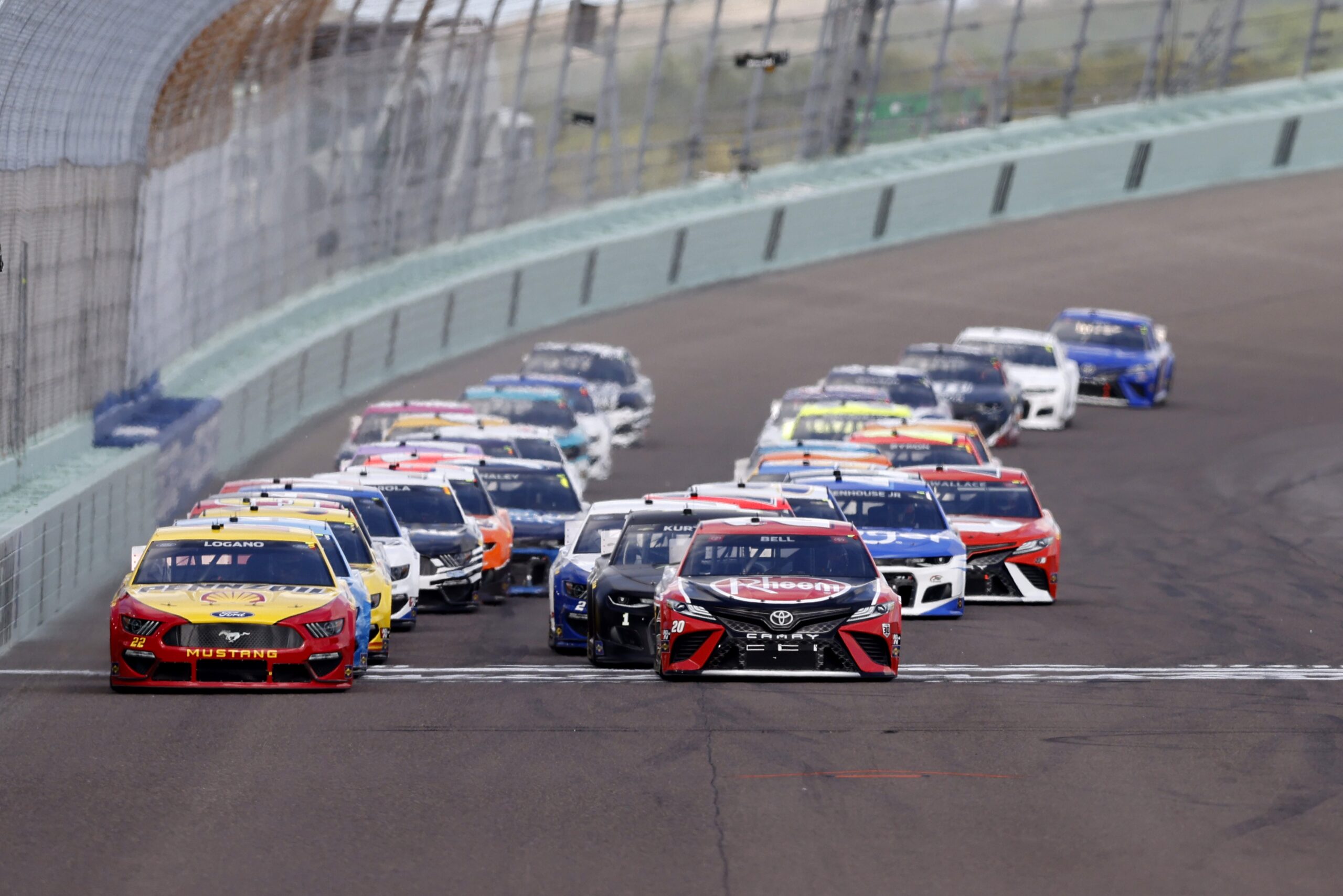 Can Another Contender Lock into Finale at Homestead?