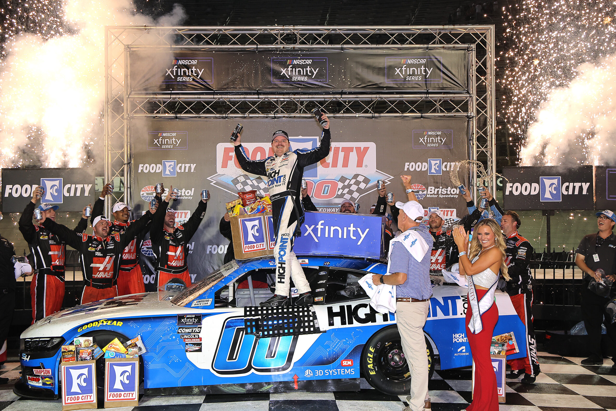 Custer Conquers Bristol, Xfinity Regular Season Championship