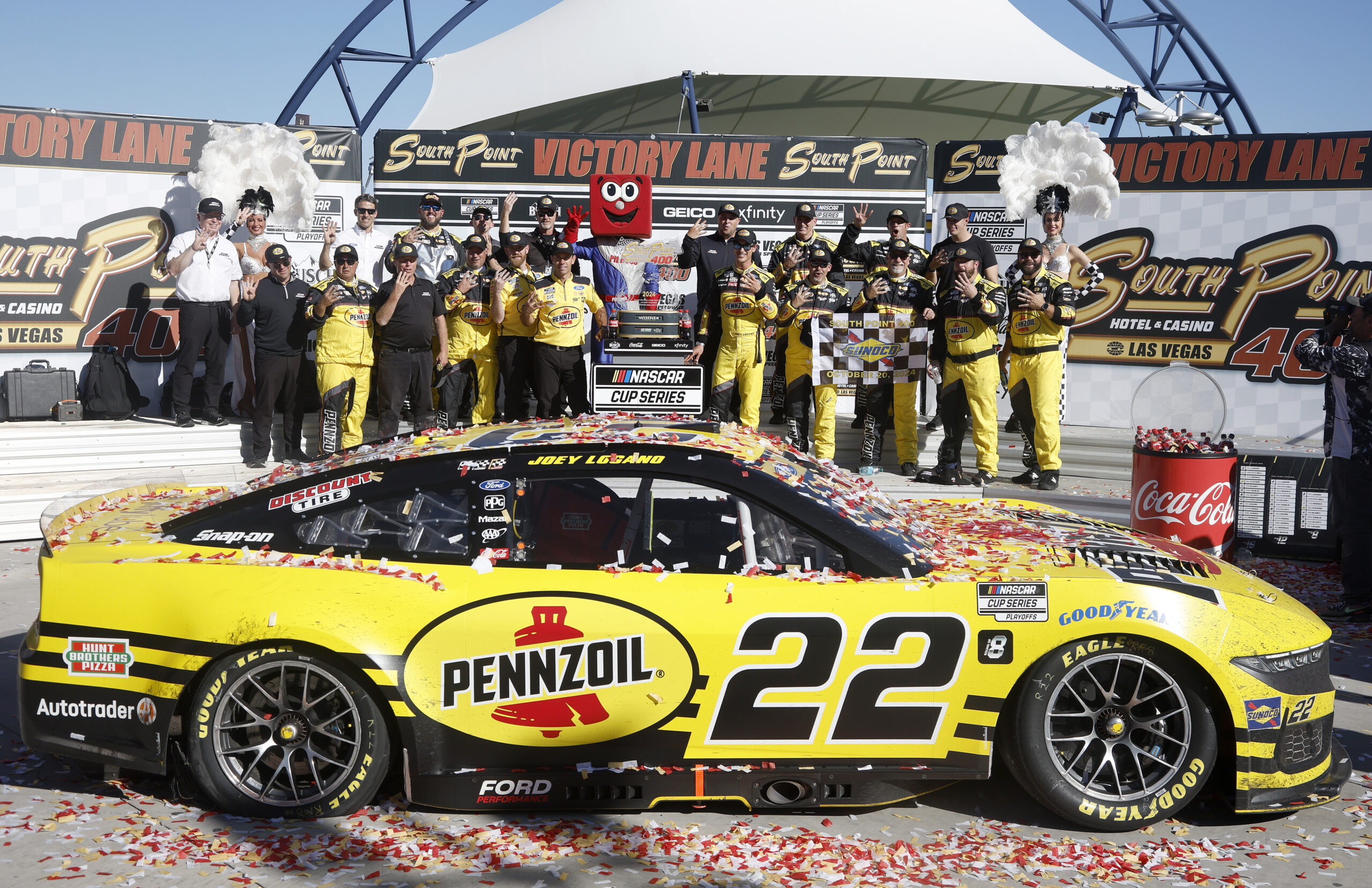 Logano Locks into Championship 4 at Las Vegas