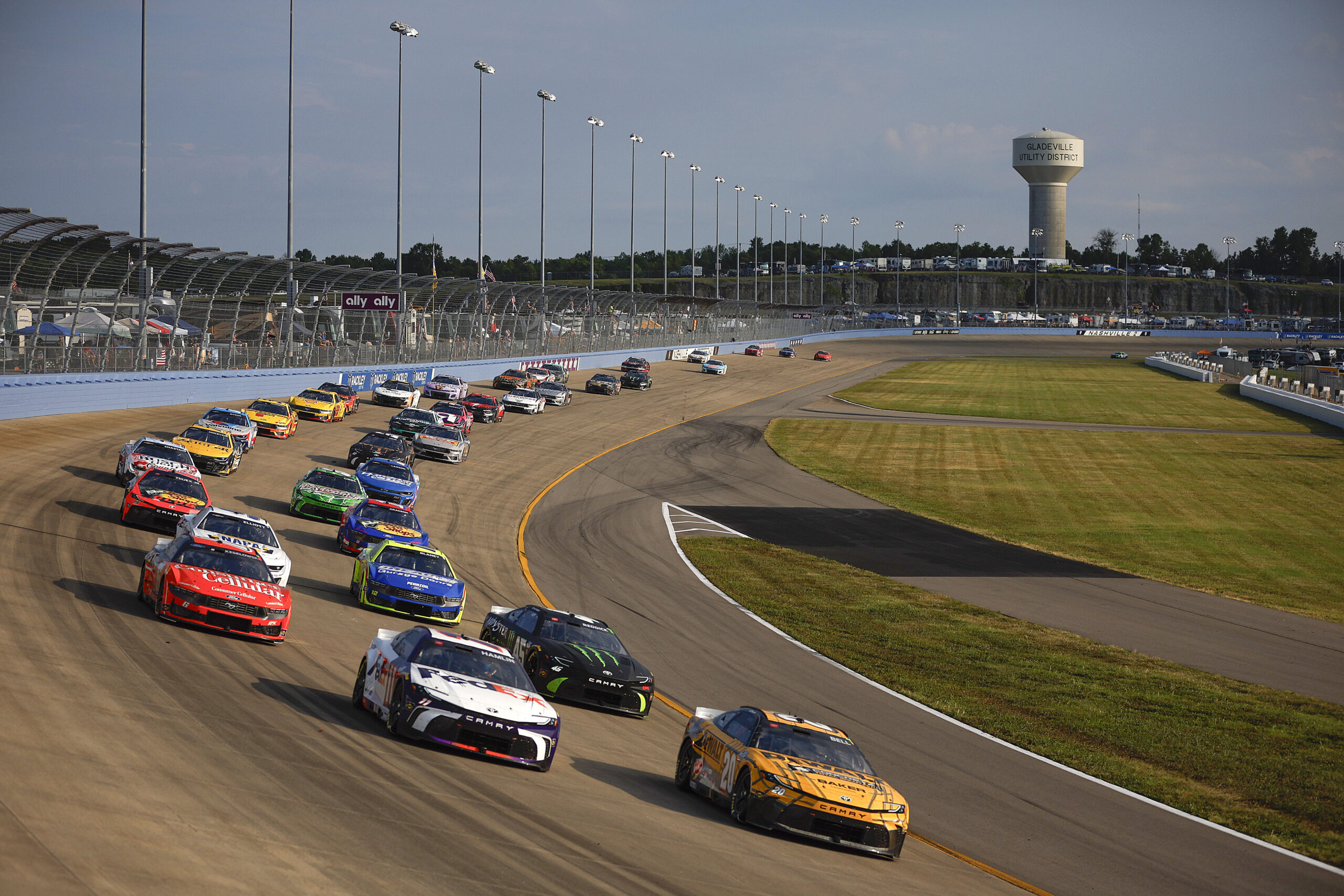 Stratta's Six: Who can Grab the Guitar Trophy at Nashville Superspeedway?