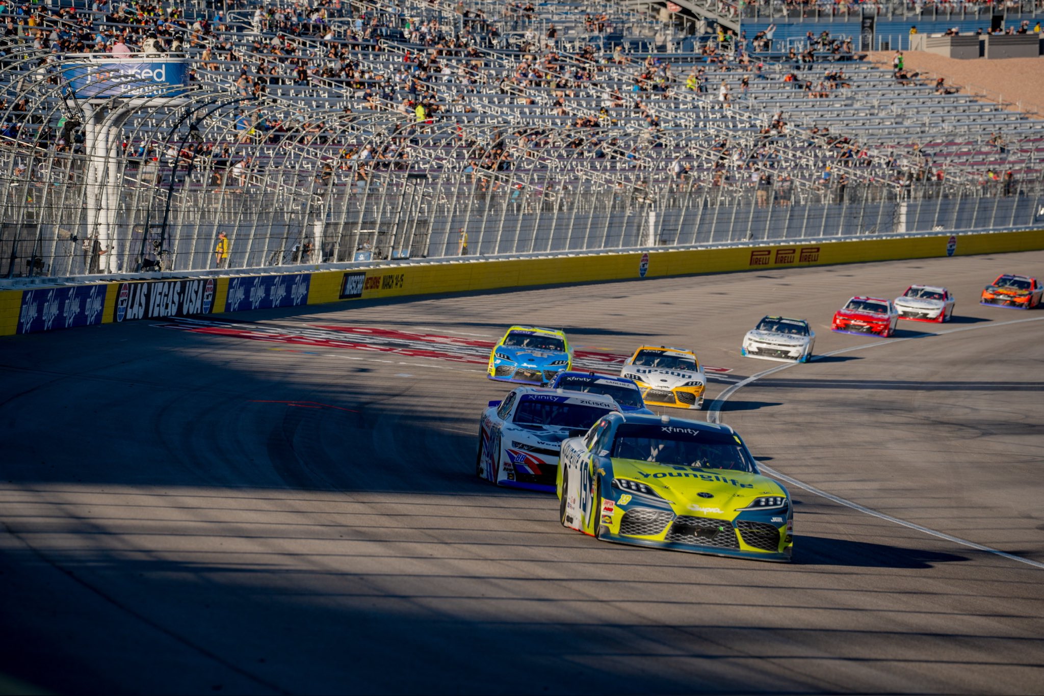 Almirola Proves to be Las Vegas Ace in the Hole