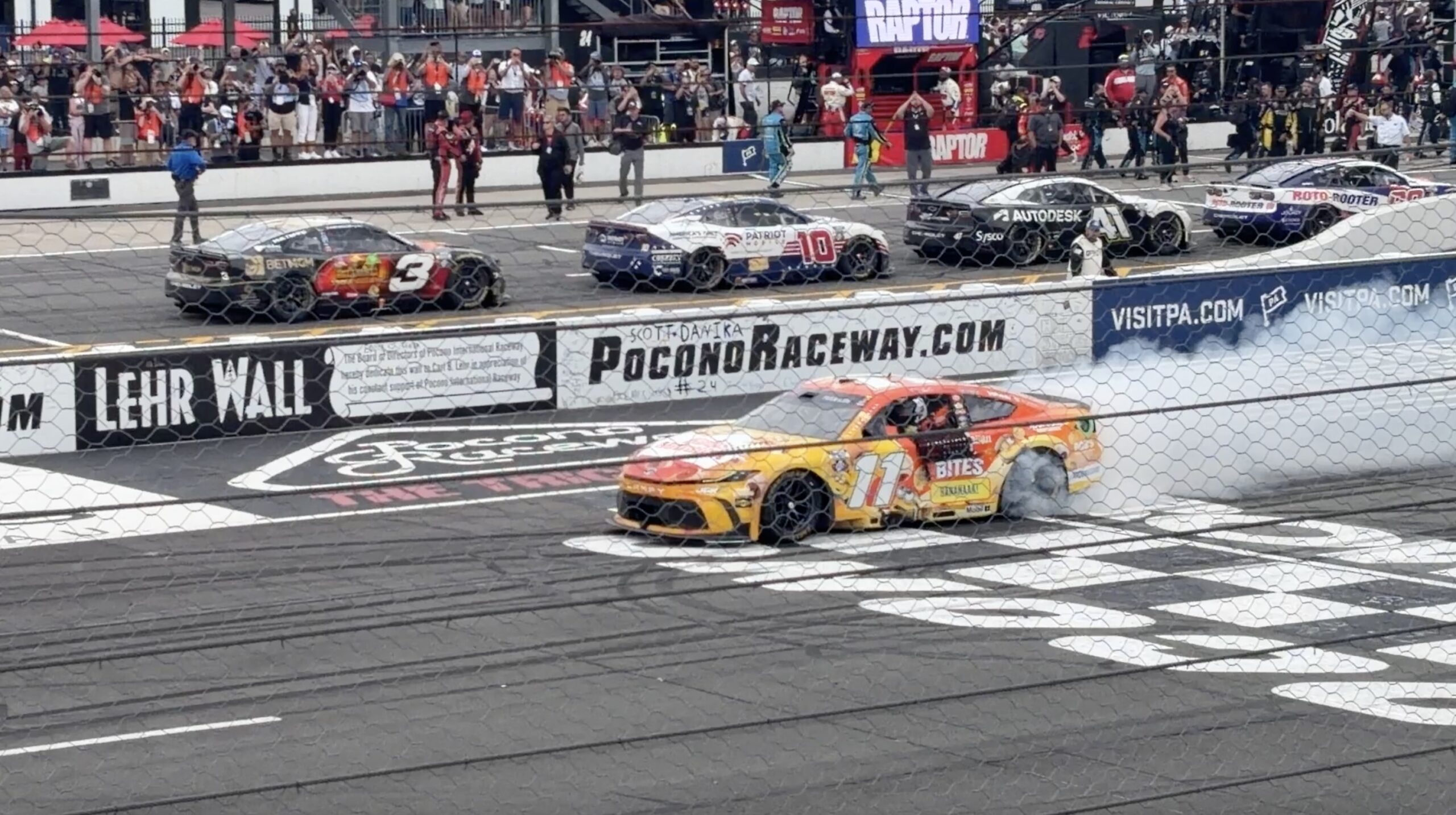 Hamlin Puts Together History-Making Drive at Pocono
