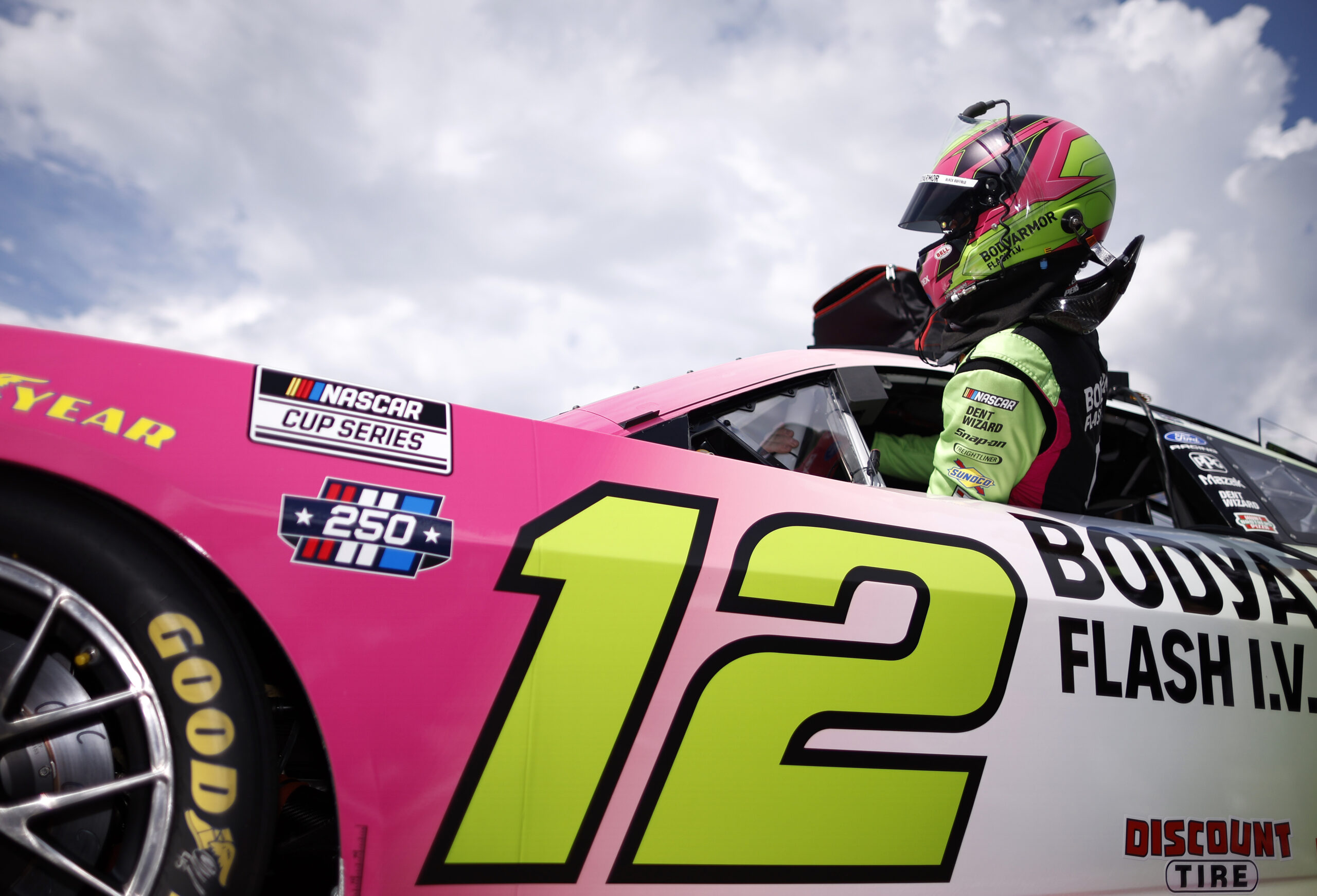 Ryan Blaney Breaks Out Max Points Effort in Atlanta Win
