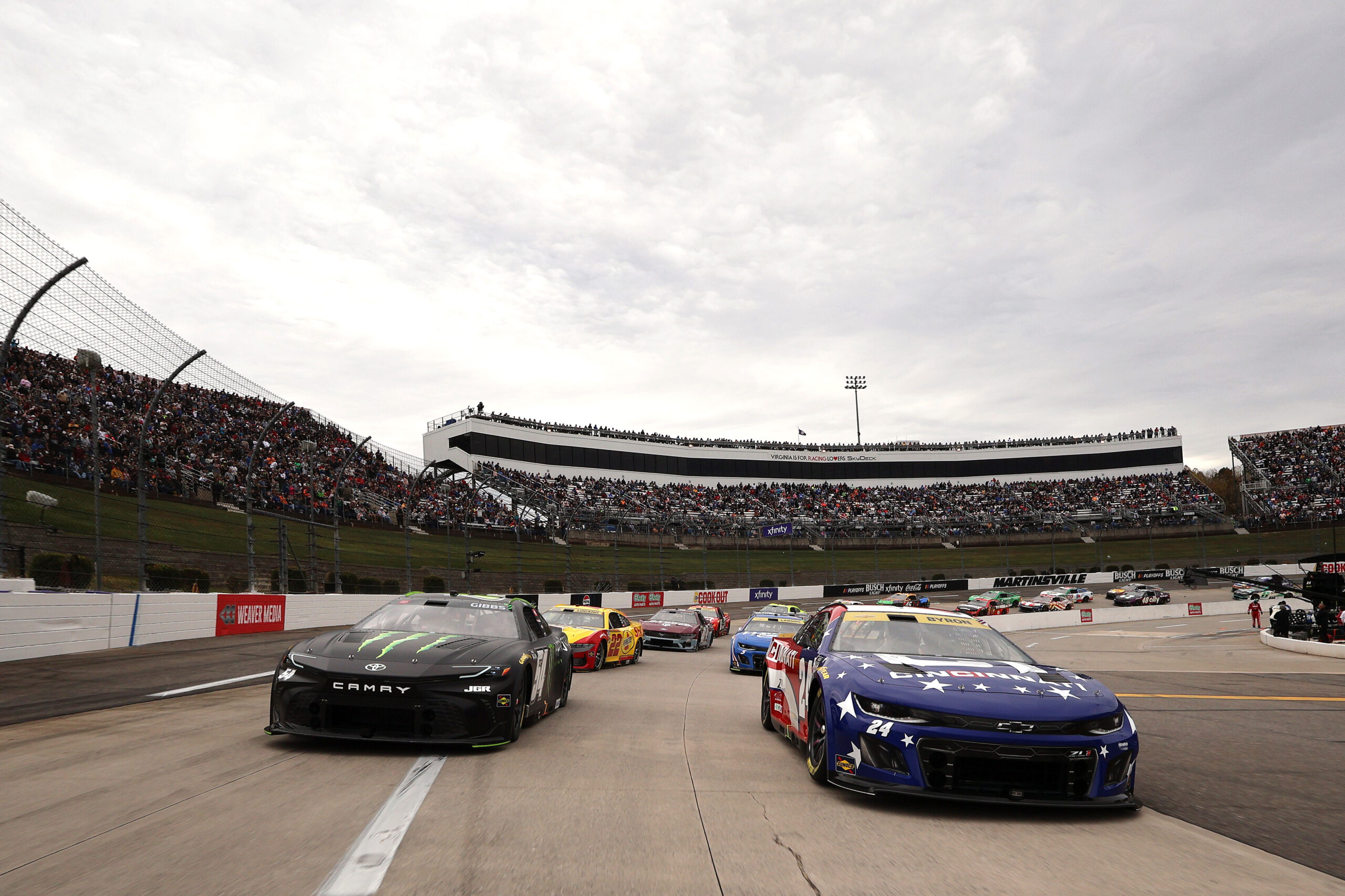 Who Can Make a Martinsville Statement in the Xfinity 500?